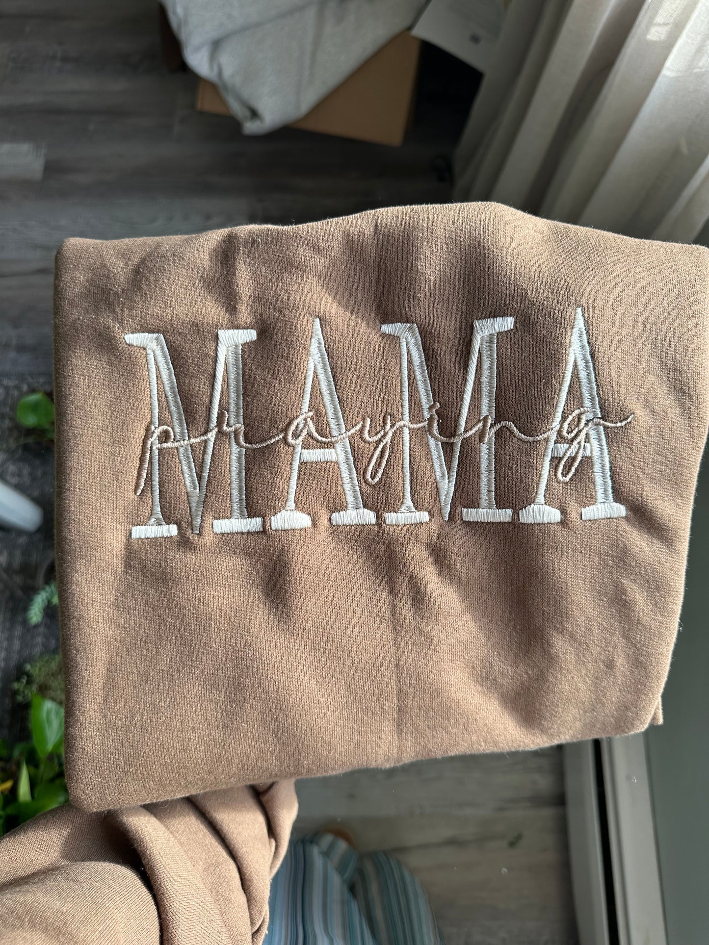 Praying Mama Sweatshirt