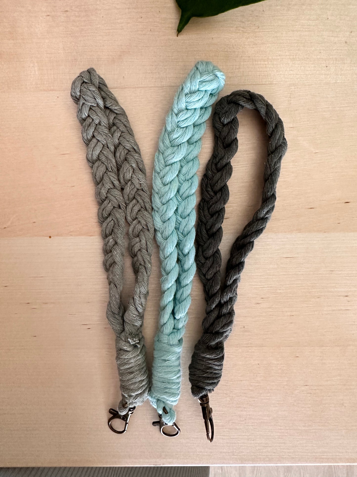 BRAIDED KEYCHAIN